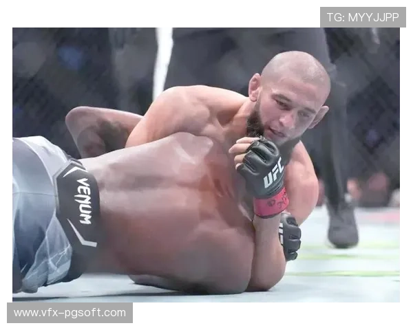 专家质疑奇马耶夫体能，冠军战表现彻底颠覆预判