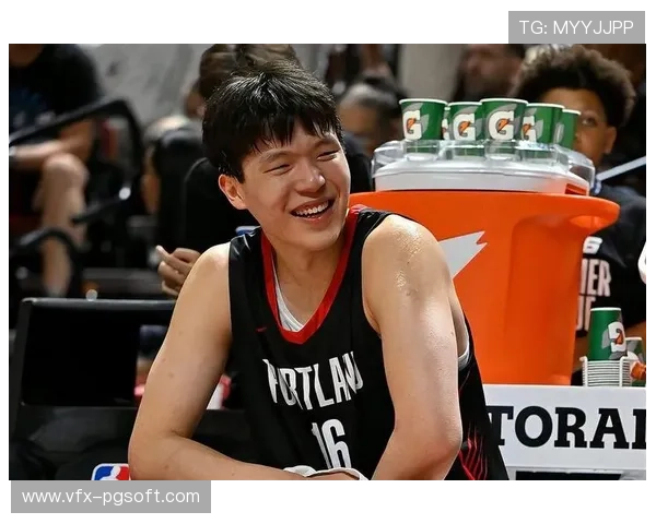 中国球员杨瀚森全明星新秀挑战赛高效砍下10分，展现国际球员竞争力